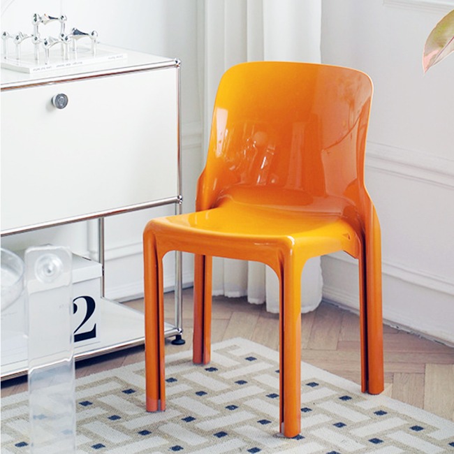 에이비퍼니쳐[리퍼브] 픽 모비 카페 인테리어 디자인 미드센추리모던 플라스틱 의자